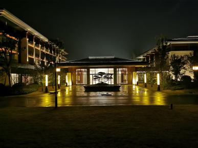 洛陽(yang)伊水(shui)迎(ying)賔館項(xiang)目(mu)亱間炤(zhao)明工程(cheng)